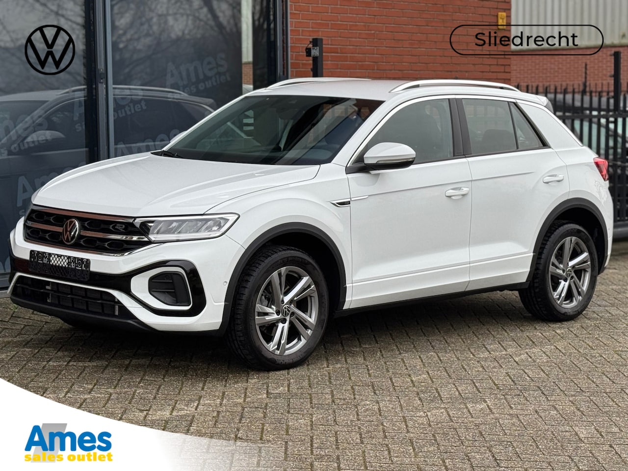 Volkswagen T-Roc - 1.5 TSI 150pk DSG R-Line | Elektrische achterklep | Stoelverwarming | Adaptive Cruise Cont - AutoWereld.nl