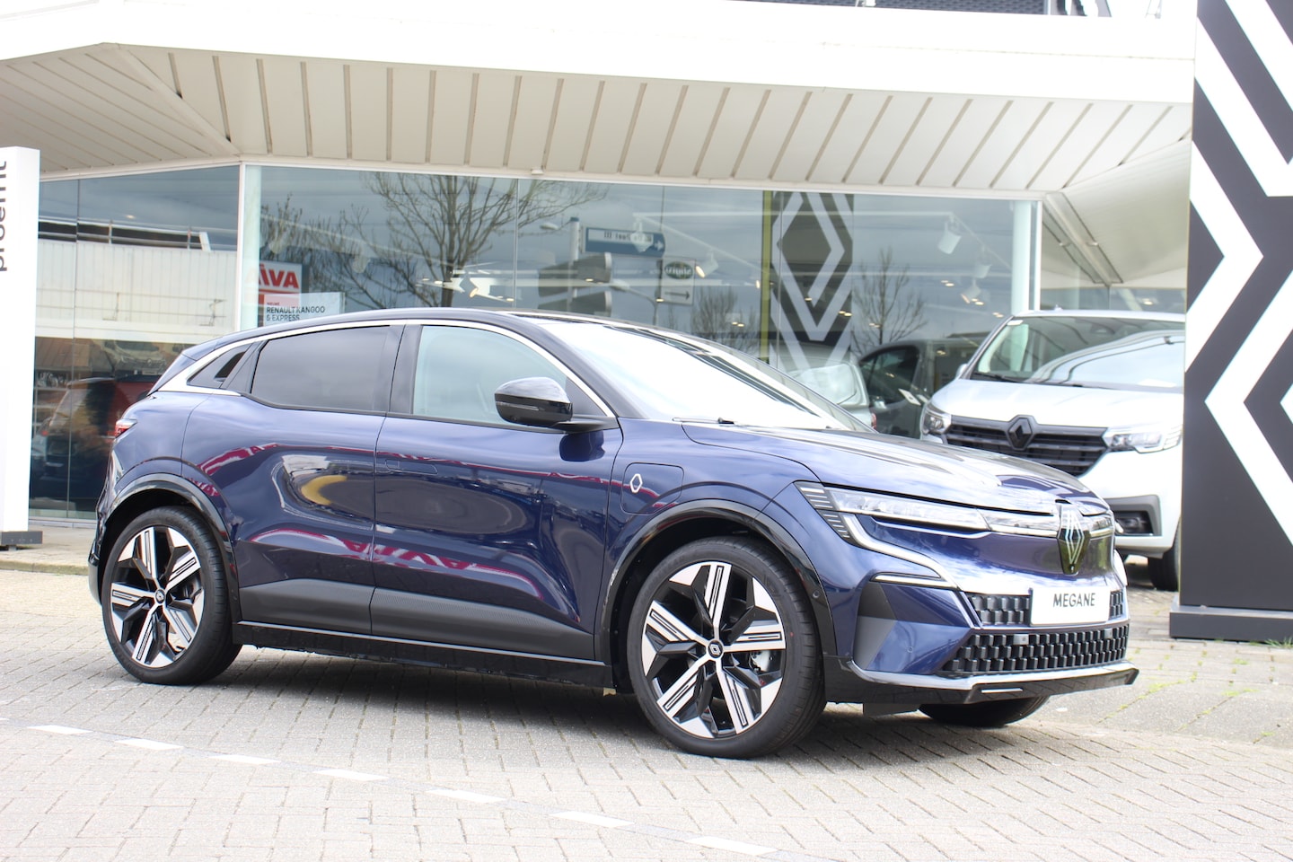 Renault Mégane E-Tech - EV60 Optimum Charge Iconic - Pack Augmented - AutoWereld.nl