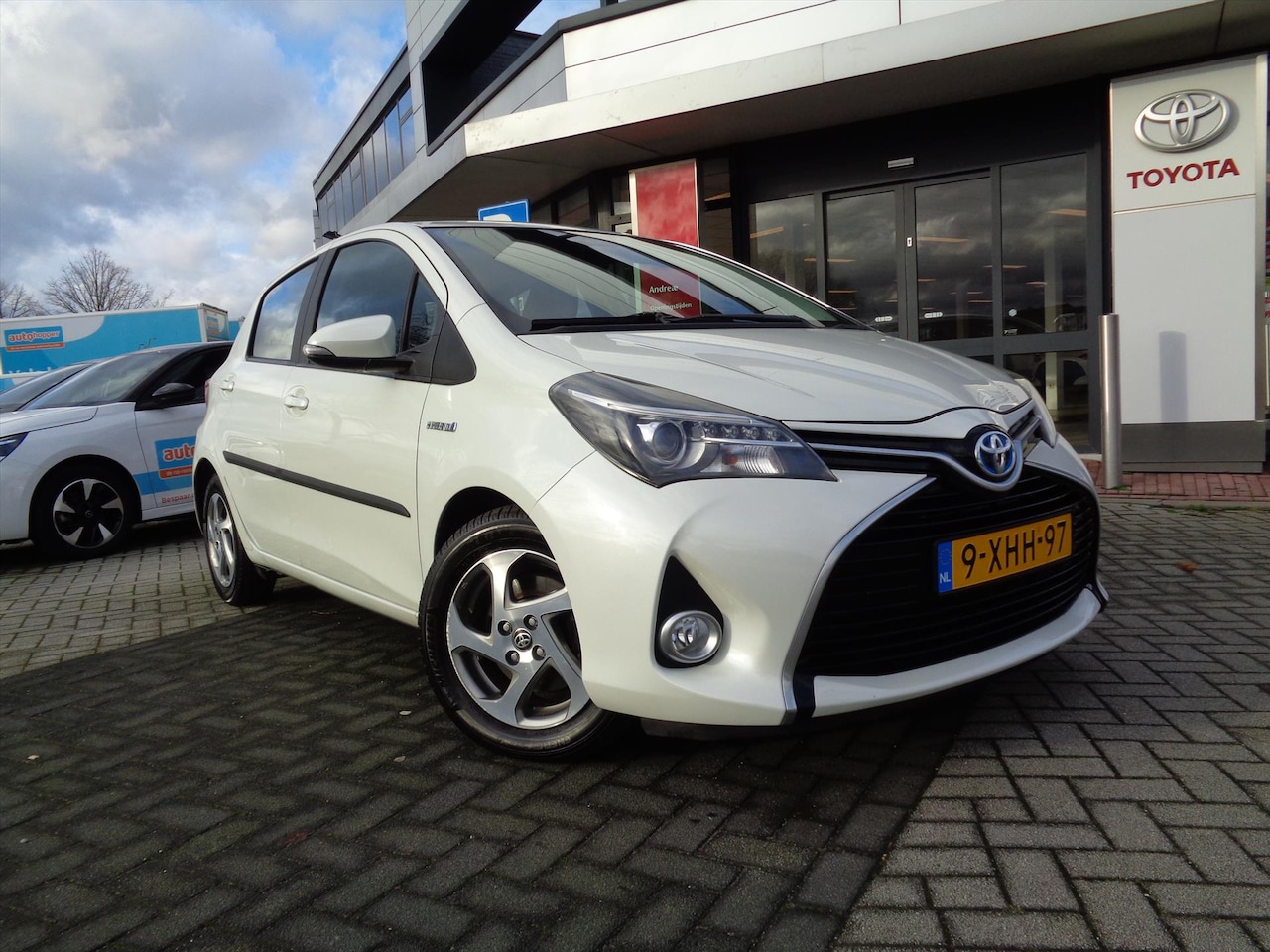 Toyota Yaris - 5-drs 1.5 FULL HYBRID LEASE 14% - AutoWereld.nl