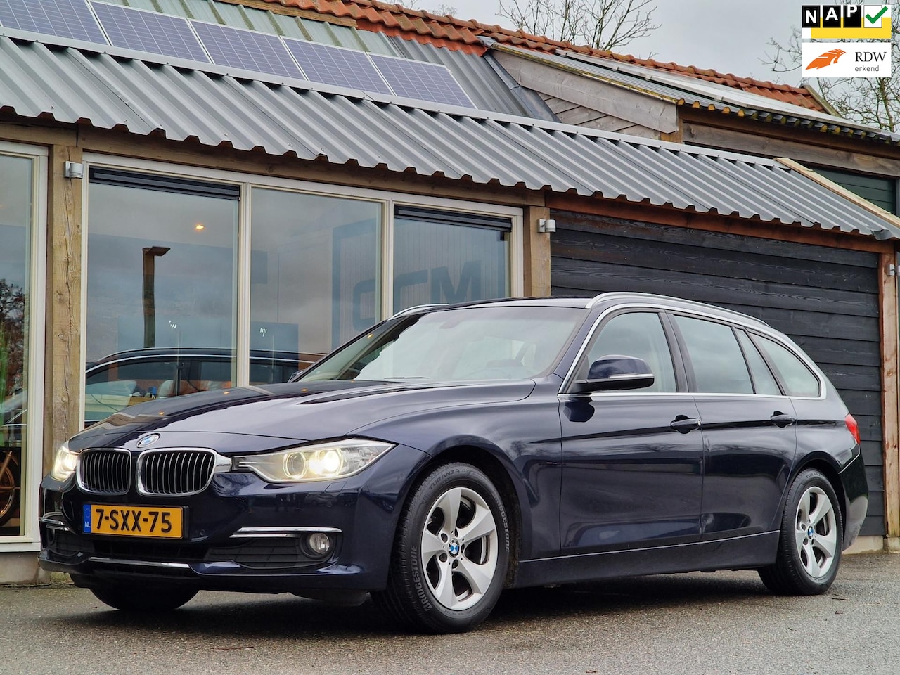 BMW 3-serie Touring - 320d High Executive Upgr (Trekhaak / Sportstoelen / Leder / Xenon / Stoelverwarming / Goed - AutoWereld.nl