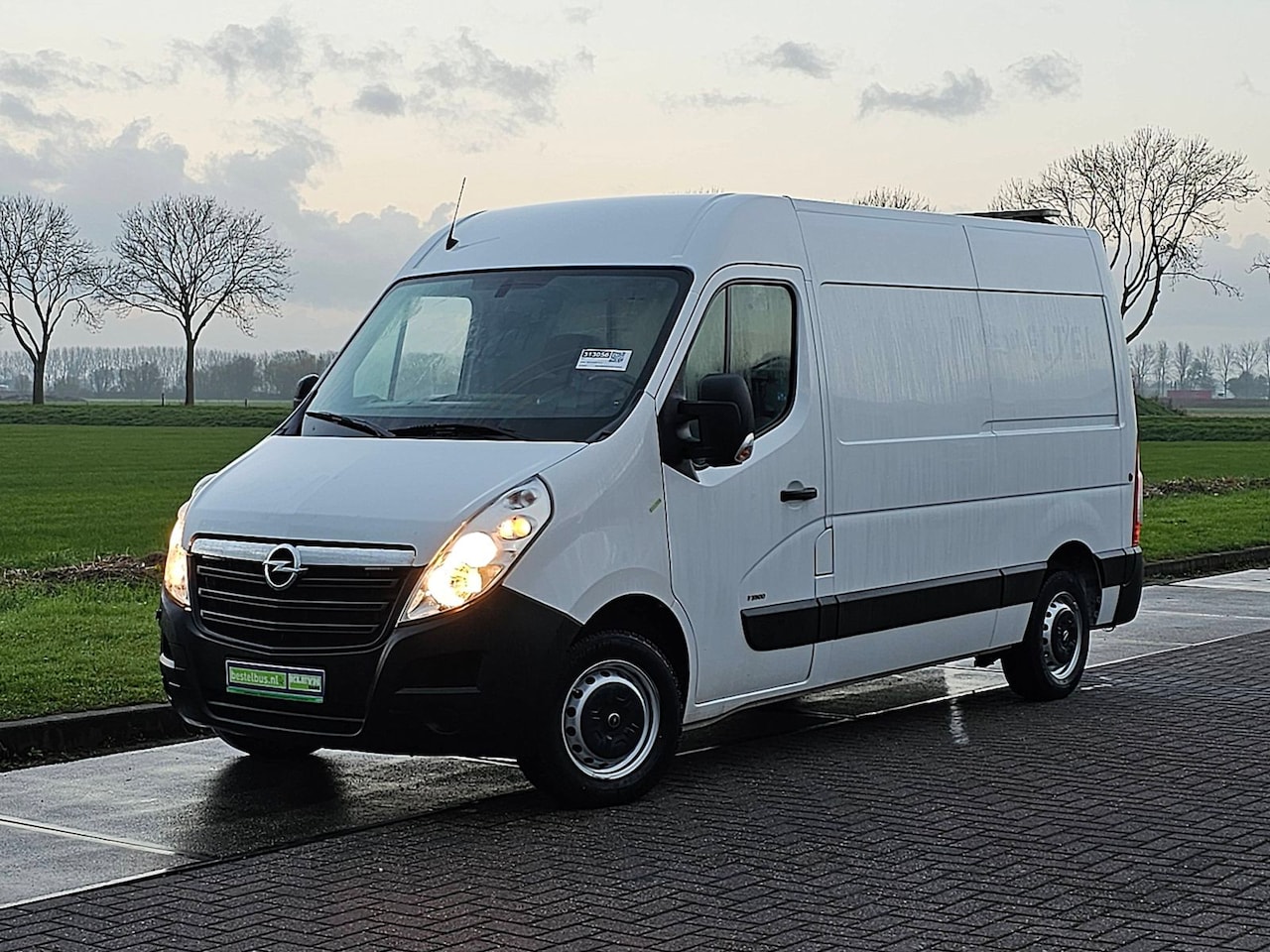 Opel Movano - 2.3 CDTI BiTurbo L2H2 Start/Stop BPM vrij! werkplkaatsinr./servicewagen, airco, navi, pdc, - AutoWereld.nl