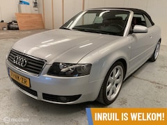 Audi A4 Cabriolet - 2.4 V6