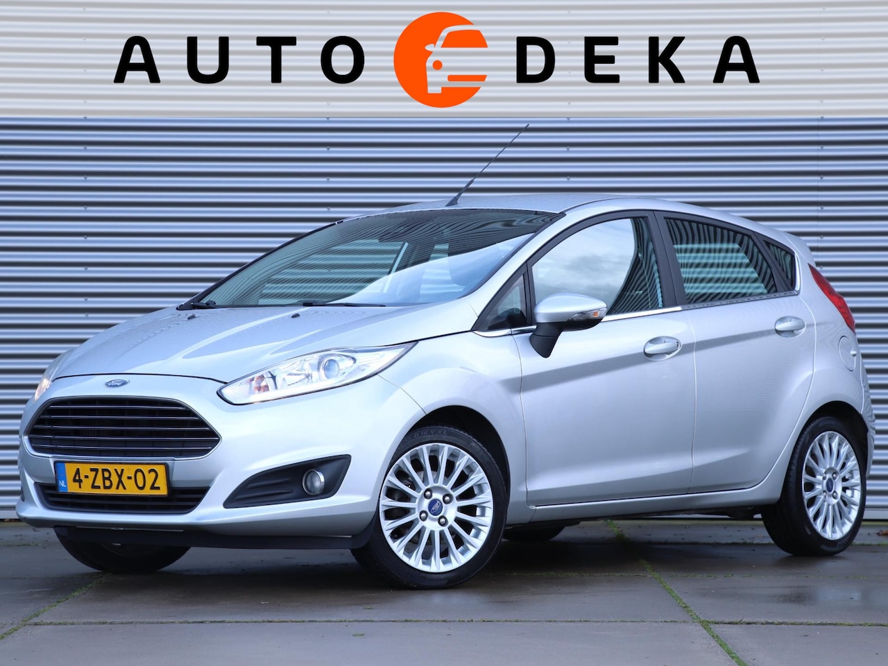 Ford Fiesta - 1.0 EcoBoost Titanium *Navigatie*Cruisecontr.*Parkeersens.* - AutoWereld.nl