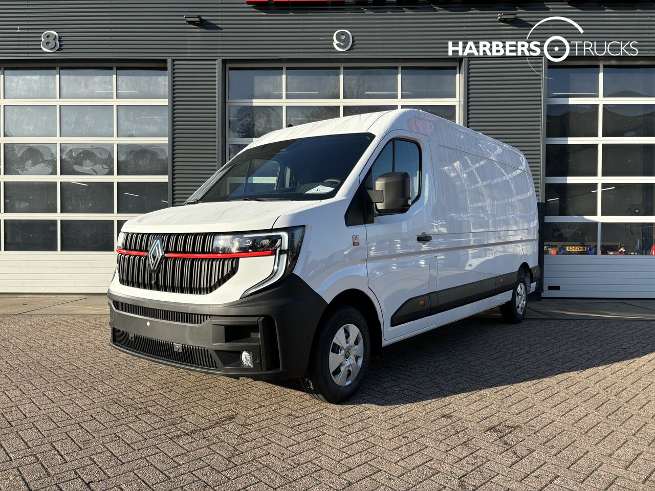 Renault Master - L3H2 *NIEUW MODEL 150PK H6 Trekhaak, Navi, Google Nieuw en BPM vrij! - AutoWereld.nl