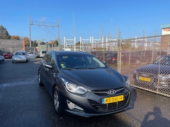 Hyundai i40 Wagon - 1.7 CRDi Blue Business Edition