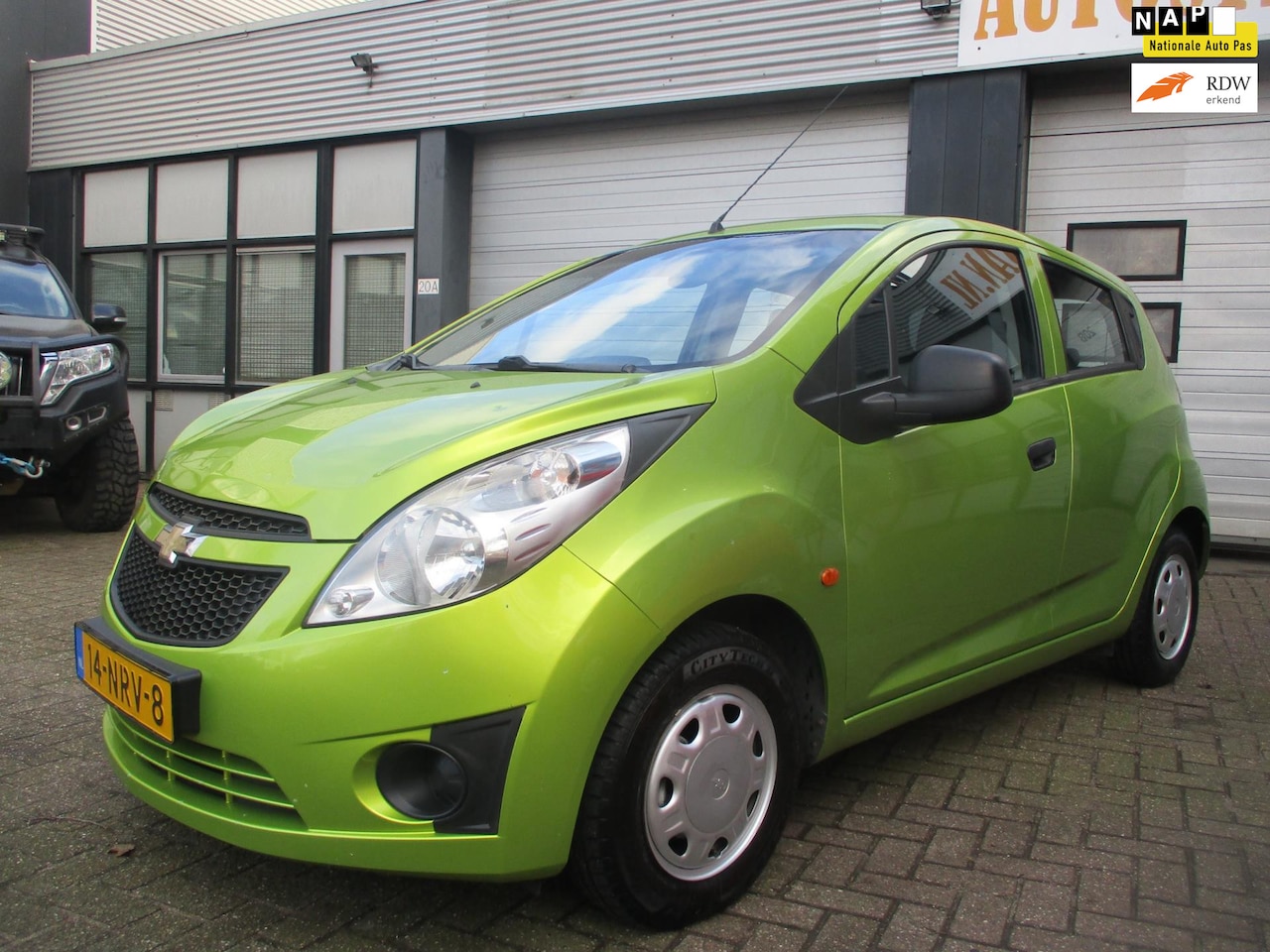 Chevrolet Spark - 1.0 16V LS 1.0 16V LS - AutoWereld.nl