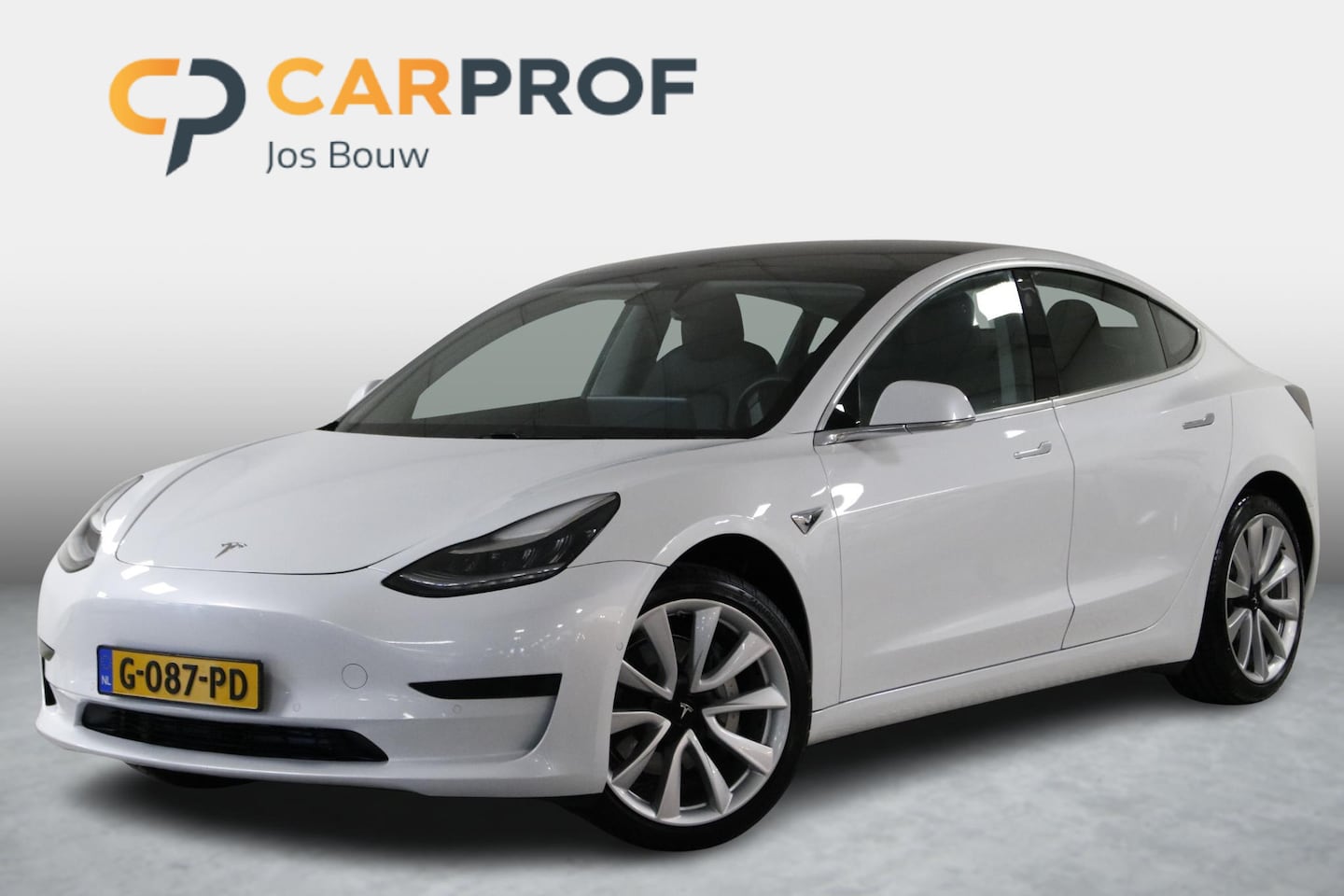 Tesla Model 3 - Standard RWD Plus 60 kWh Clima | Stoelverw. | Camera | Leder. - AutoWereld.nl