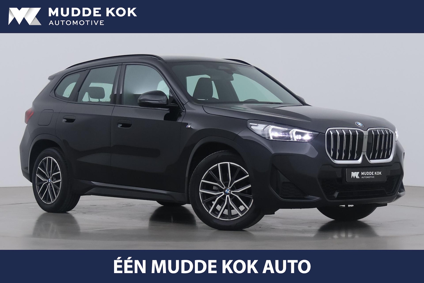 BMW X1 - sDrive18i M-Sport | M-Sport | BLIS | Stoelverwarming | Vol-Leder | Camera | Navigatie | PD - AutoWereld.nl