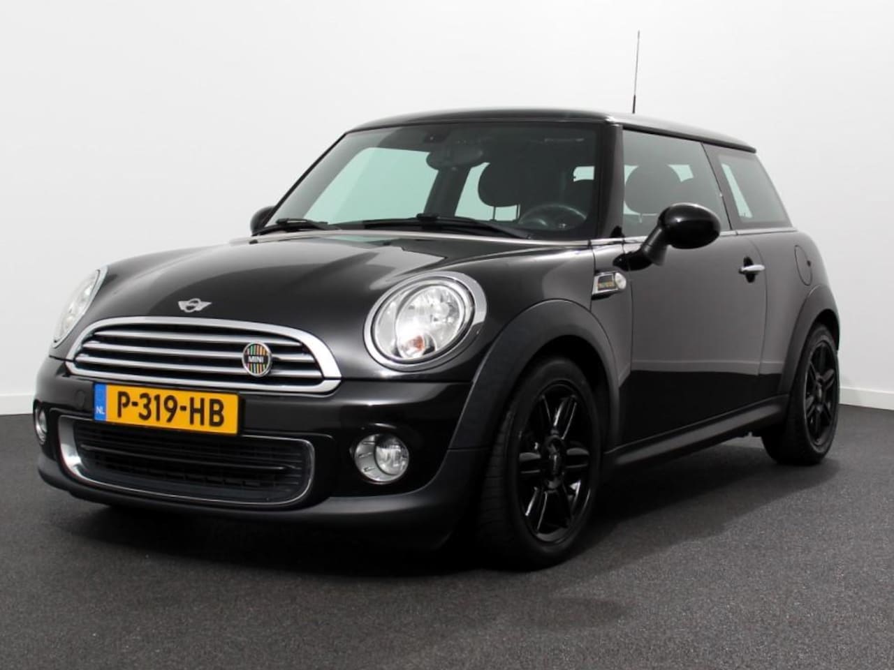 MINI One - Mini 1.6 | Lees opmerkingen! Handel/Export! | Navigatie | Airco | Panorama dak | LMV | - AutoWereld.nl