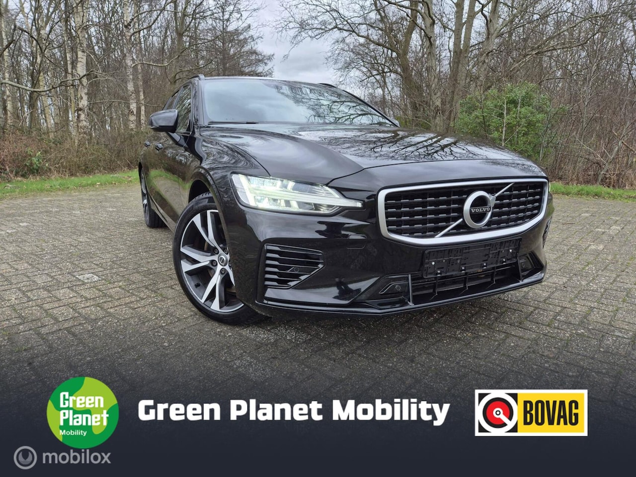 Volvo V60 - 2.0 T8 Twin Engine AWD R-Design|Leder - AutoWereld.nl