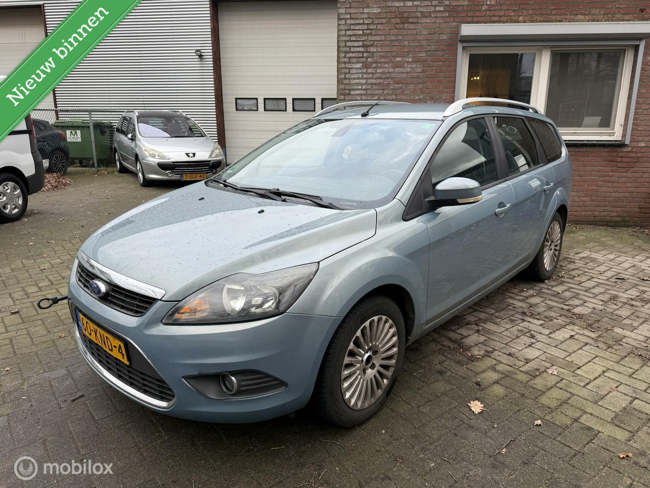 Ford Focus Wagon - 1.8 Limited Airco Navi Cruise Motorschade!! - AutoWereld.nl