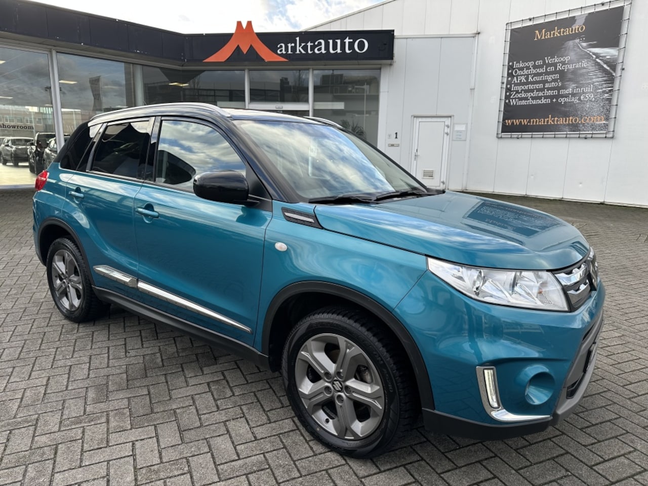 Suzuki Vitara - 1.6 Exclusive Carplay Trekhaak Camera Bluetooth Cruise - AutoWereld.nl