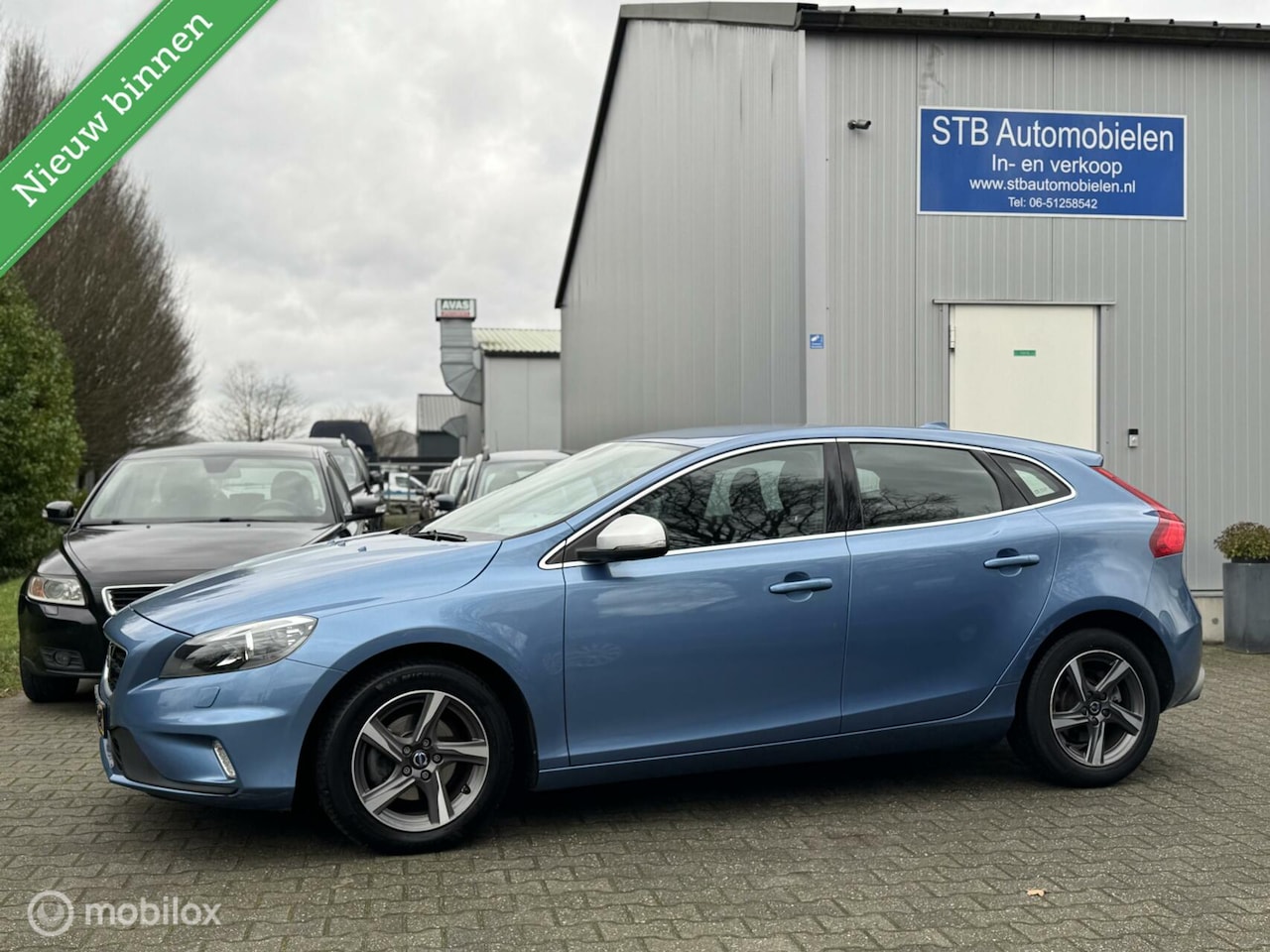 Volvo V40 - 2.0 D2 R-Design 2.0 D2 R-Design, Nette staat, Weinig KM’s - AutoWereld.nl