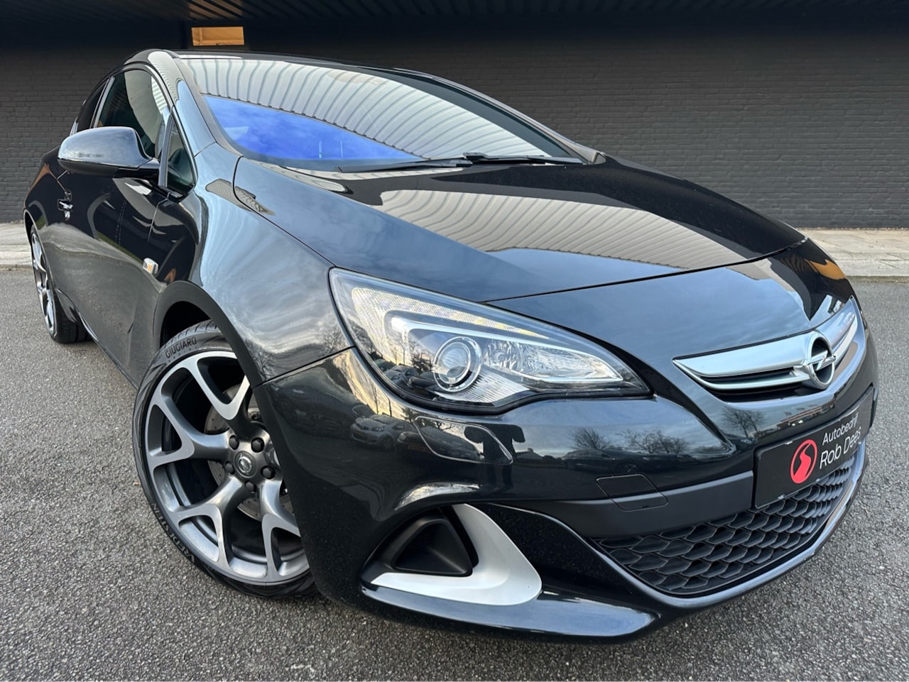 Opel Astra GTC - 2.0 Turbo OPC 2.0 Turbo OPC - AutoWereld.nl