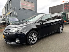 Toyota Avensis Wagon - 2.0 D-4D Business