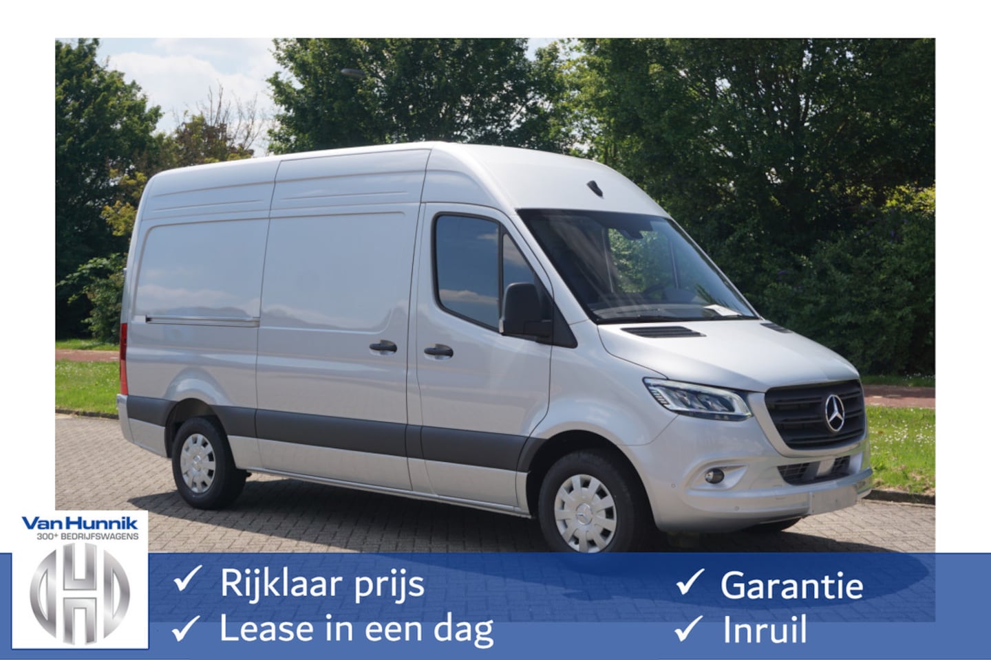 Mercedes-Benz Sprinter - 317CDI Pro L2H2 10.25" Mbux Navi, Cam, 3.5T Trekhaak, LED 2x schuifdeur!! NR. 700 - AutoWereld.nl