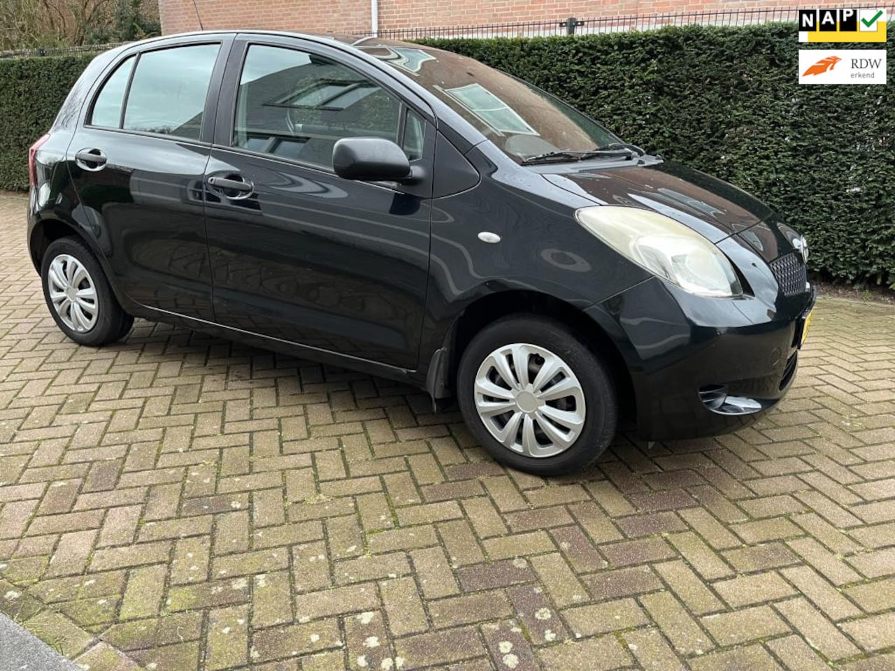 Toyota Yaris - 1.0 VVT-i 1.0 VVTi + - AutoWereld.nl