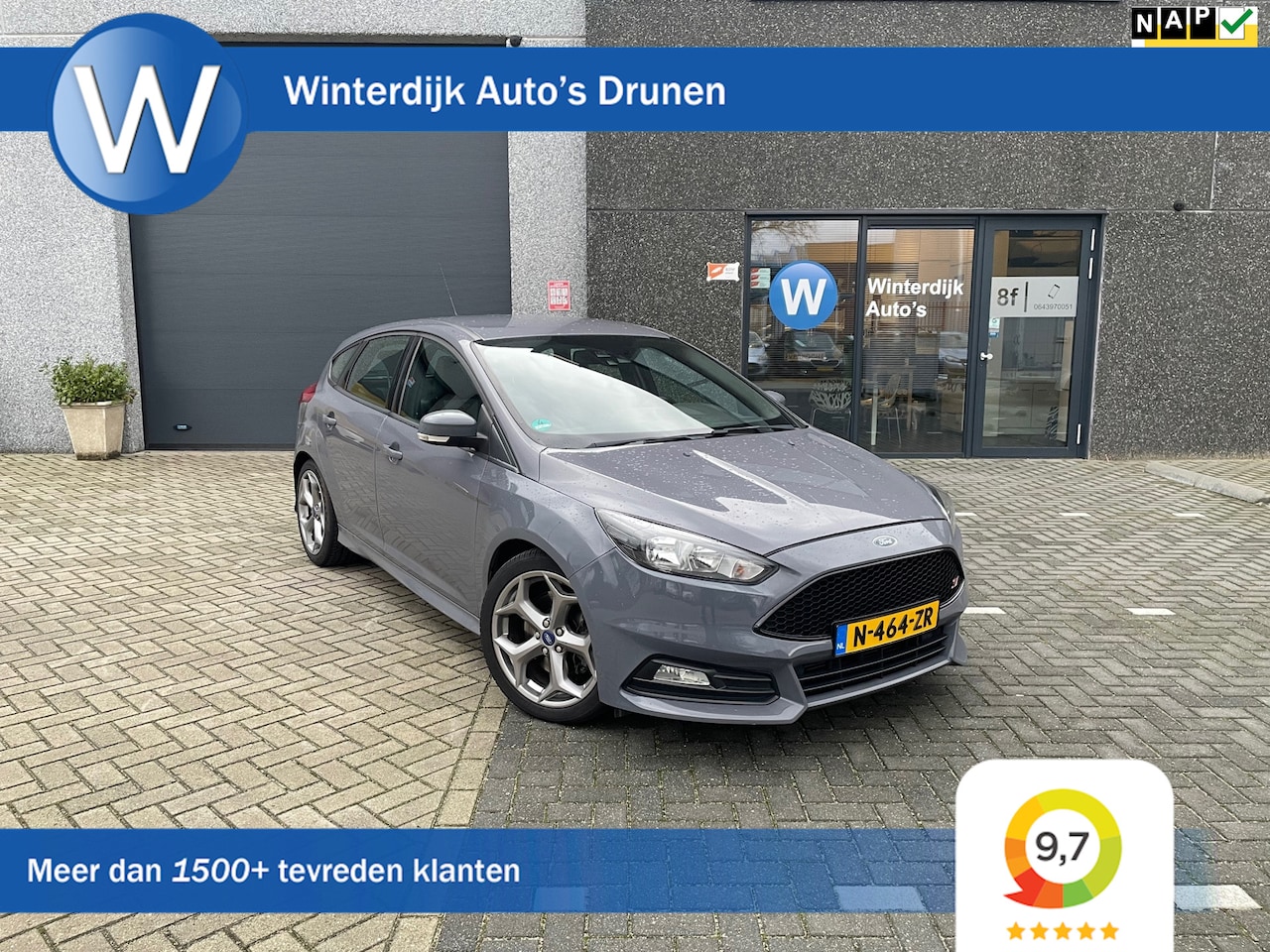 Ford Focus - 2.0 ST-2 Stealth Grey / 250pk / Dealer Onderhouden - AutoWereld.nl