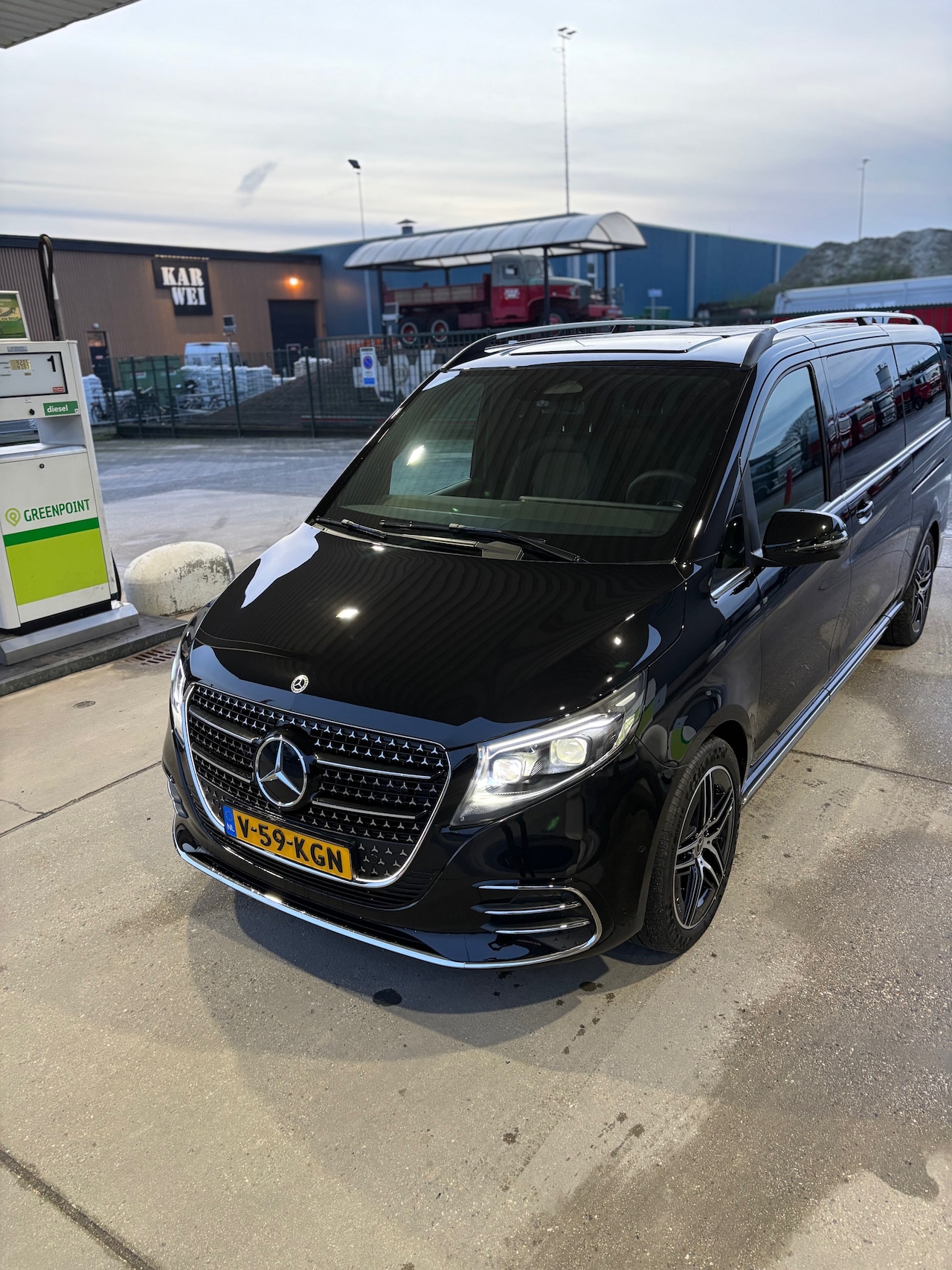 Mercedes-Benz V-klasse - V300d 4 Matic Airmatic extra lang - AutoWereld.nl