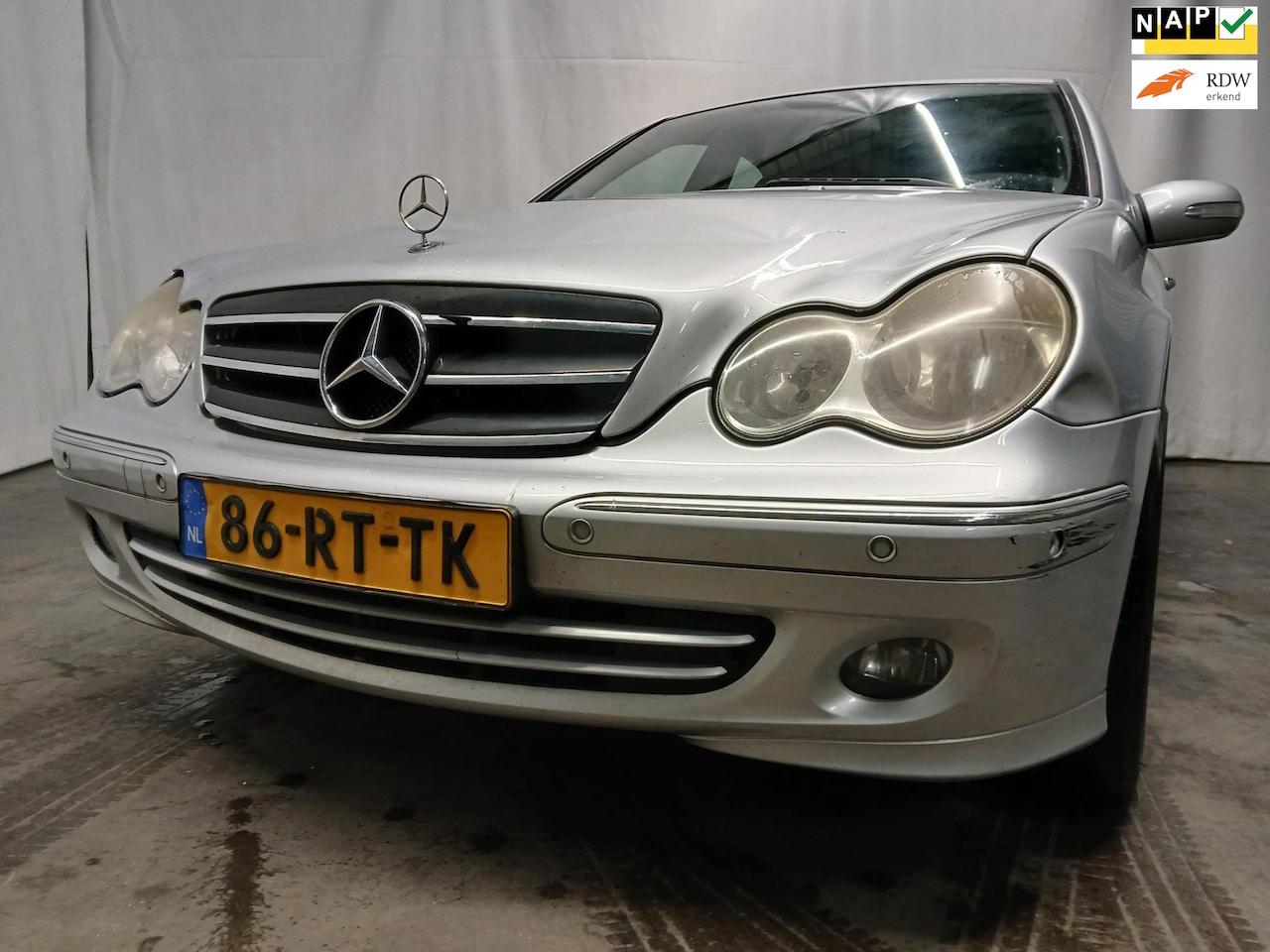 Mercedes-Benz C-klasse - 230 Elegance - Trekhaak - Bak Niet 100% - Schade - AutoWereld.nl