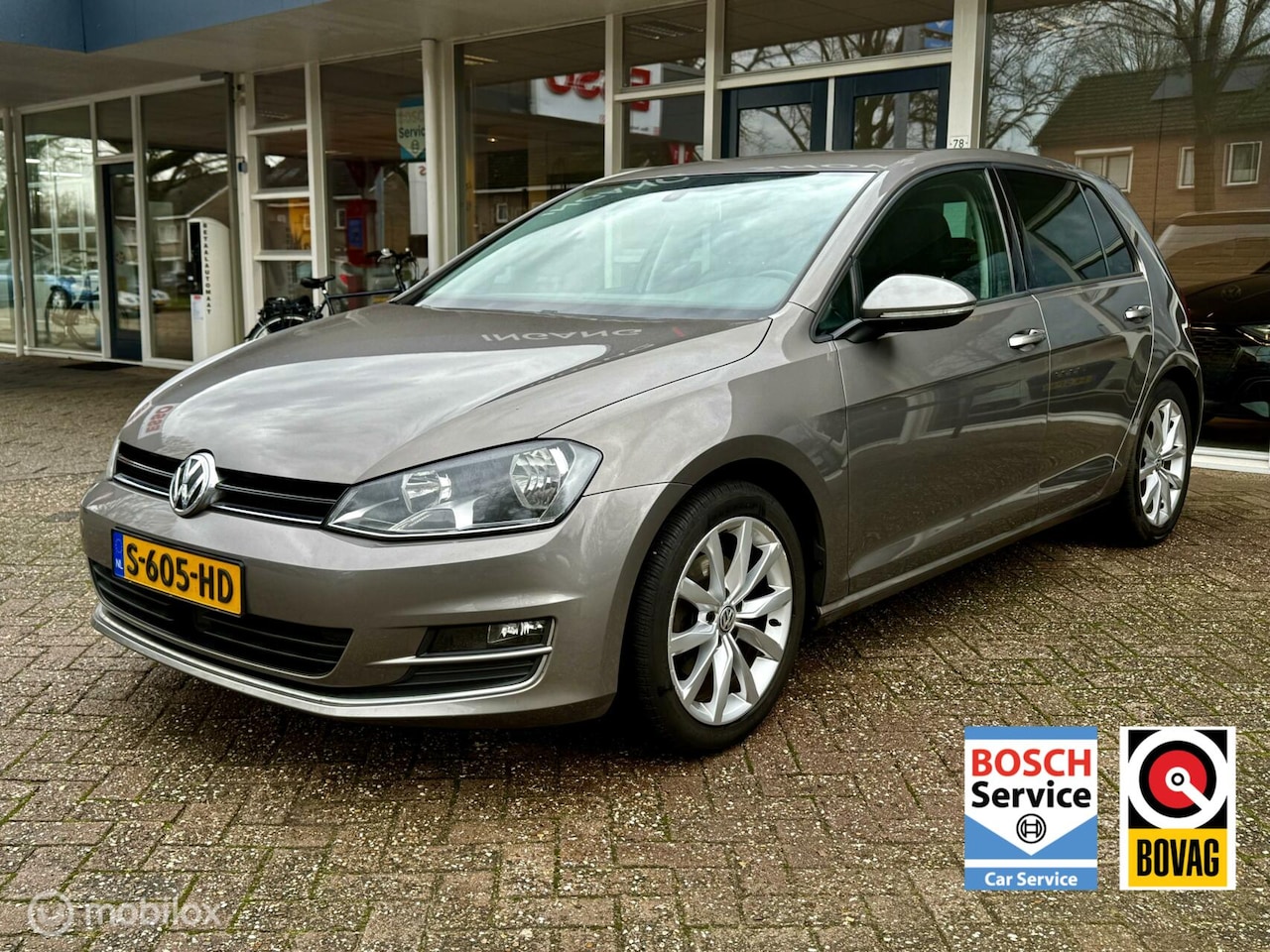 Volkswagen Golf - 1.4 TSI ACT Highline 1.4 TSI ACT Highline, Leer, Addaptive cruise, Lm.. - AutoWereld.nl