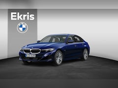 BMW 3-serie - Sedan 330e Dring Assitant | Entertainment Pack | Parking Pack | Elektr. Trekhaak