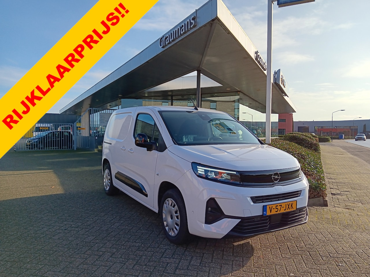 Opel Combo - 1.5 HDI 102PK 3 Pers./ Navi/ Carplay/ Camera/ PDC V+A/ Climate Control etc. NIEUW - AutoWereld.nl