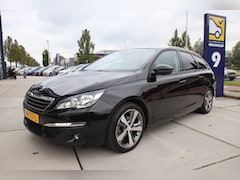 Peugeot 308 SW - 1.6 HDI Exec. Pack Pano, Trekhaak, Leder, Stoelvw, Camera, nw distri Eindejaar actie