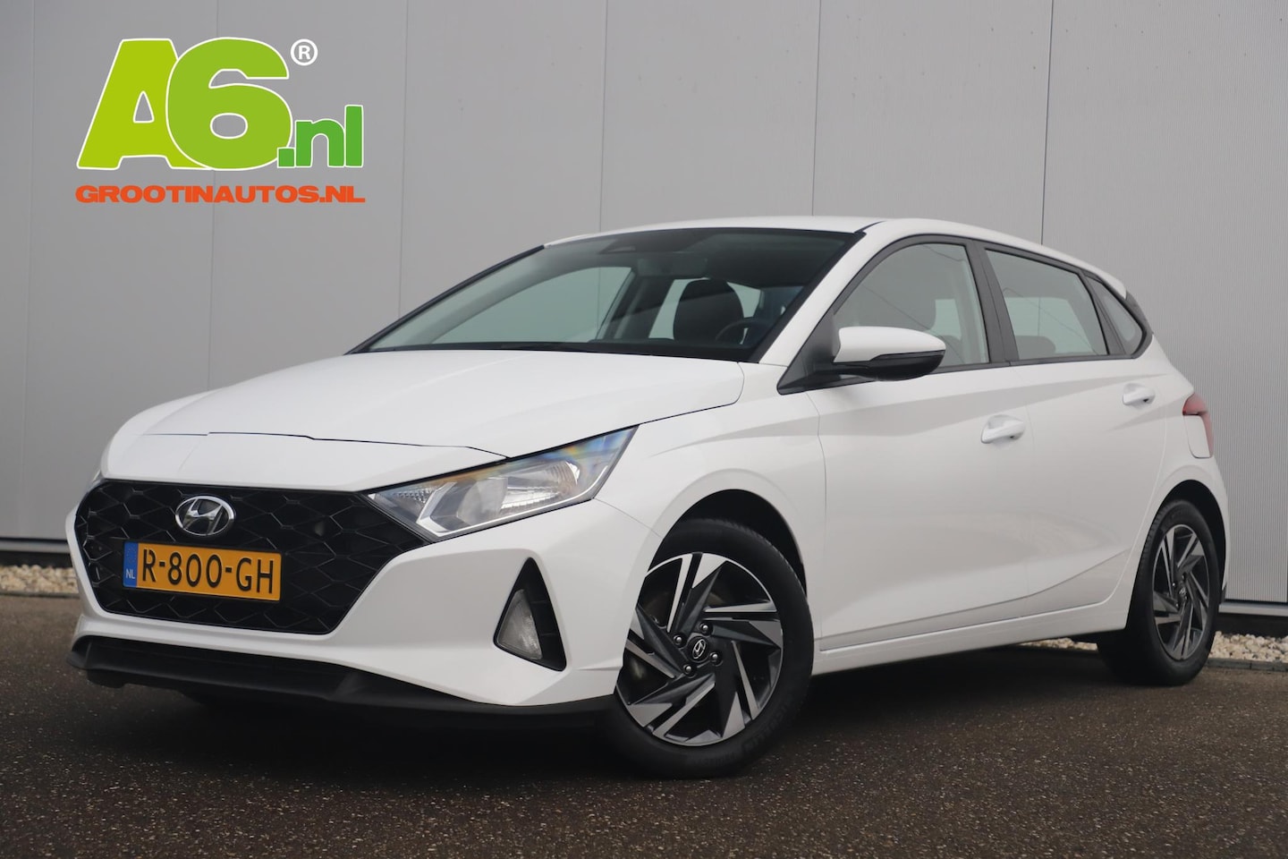 Hyundai i20 - 1.0 T-GDI Comfort Carplay Android Draadloos Navigatie Camera Airco Cruise 16 inch LMV Rijs - AutoWereld.nl