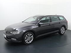 Volkswagen Passat Variant - 1.5 TSI Business | 150 PK | Trekhaak | ergoComfort bestuurderstoel | Achteruitrijcamera |