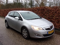 Opel Astra - 1.6 Edition NWE APK