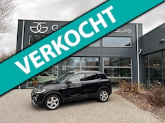 Volkswagen T-Cross - 1.5 tsi 150 pk automaat - camera - trekhaak