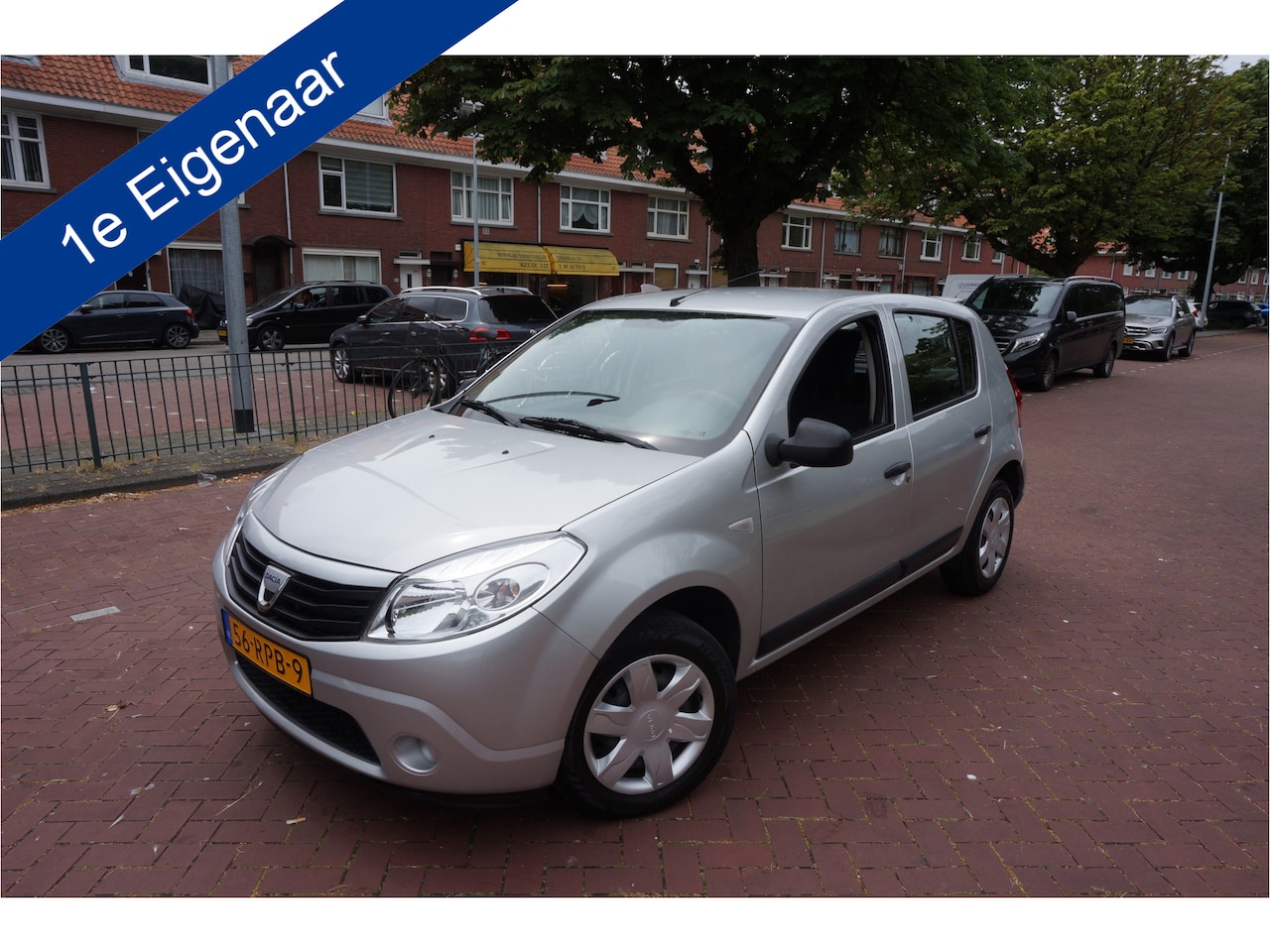 Dacia Sandero - 1.2 Ambiance VAN 1E EIGENAAR AIRCO..... - AutoWereld.nl