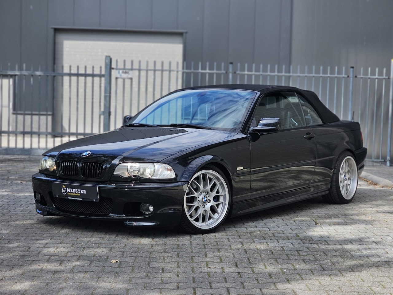 BMW 3-serie Cabrio - 330Ci |M-PAKKET |XENON |LEDER - AutoWereld.nl