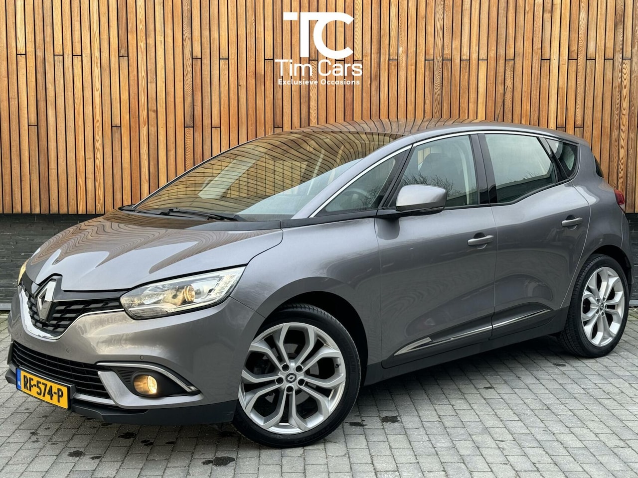 Renault Scénic - 1.2 TCe | PDC | LMV | Navigatiesysteem R-link | Trekhaak | Climate control | Cruise contro - AutoWereld.nl