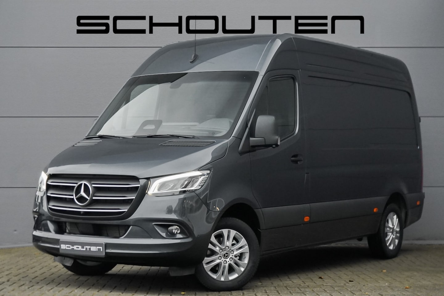 Mercedes-Benz Sprinter - 319 1.9 CDI L2H2 RWD Distronic 360° Camera LED Navi Trekhaak - AutoWereld.nl