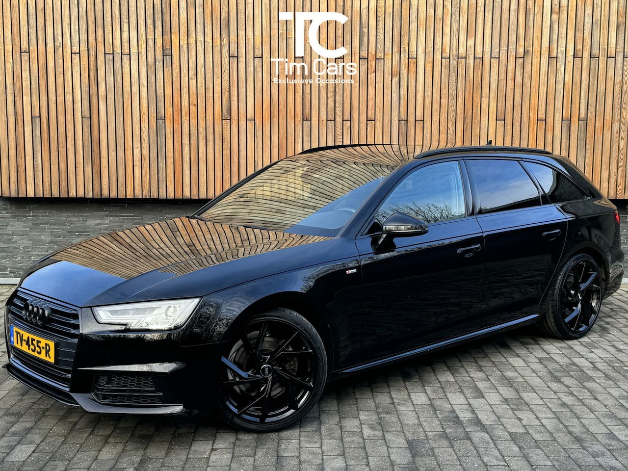 Audi A4 Avant - 1.4 TFSI S line black edition Automaat | Leer | Stoelverwarming | Climate control | Cruise - AutoWereld.nl