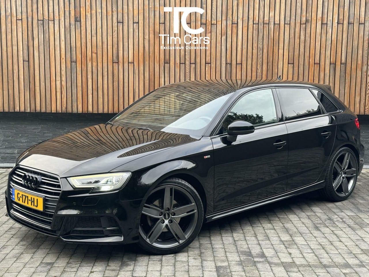 Audi A3 Sportback - 35 TFSI S-tronic | S-line | Bang&Olufsen Audio | DAB | Parkeersensoren achter | Getint gla - AutoWereld.nl