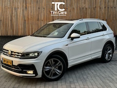 Volkswagen Tiguan - 1.5 TSI Highline R-line | Panoramadak | Head-up Display | Stoelverwarming | R-stuur | LED