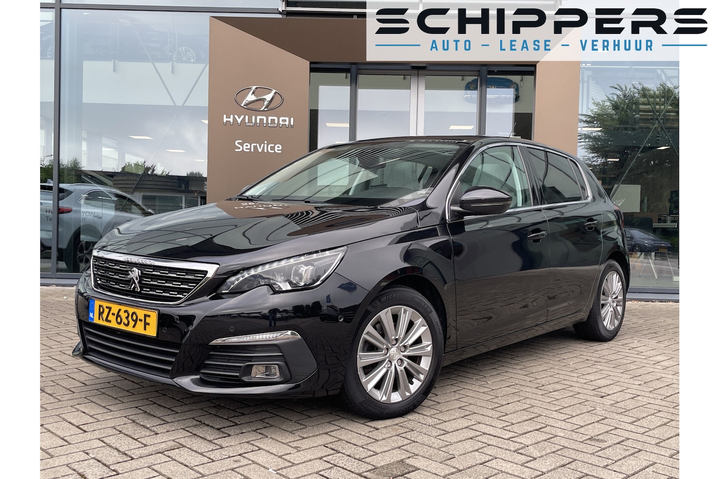 Peugeot 308 - 1.2 PureTech Allure 130pk | LED koplampen | Leder | Navigatie - AutoWereld.nl