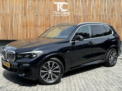 BMW X5 - xDrive45e M-sport Navigatiesysteem | Comfortstoelen | Adaptive cruise control | Lane assis