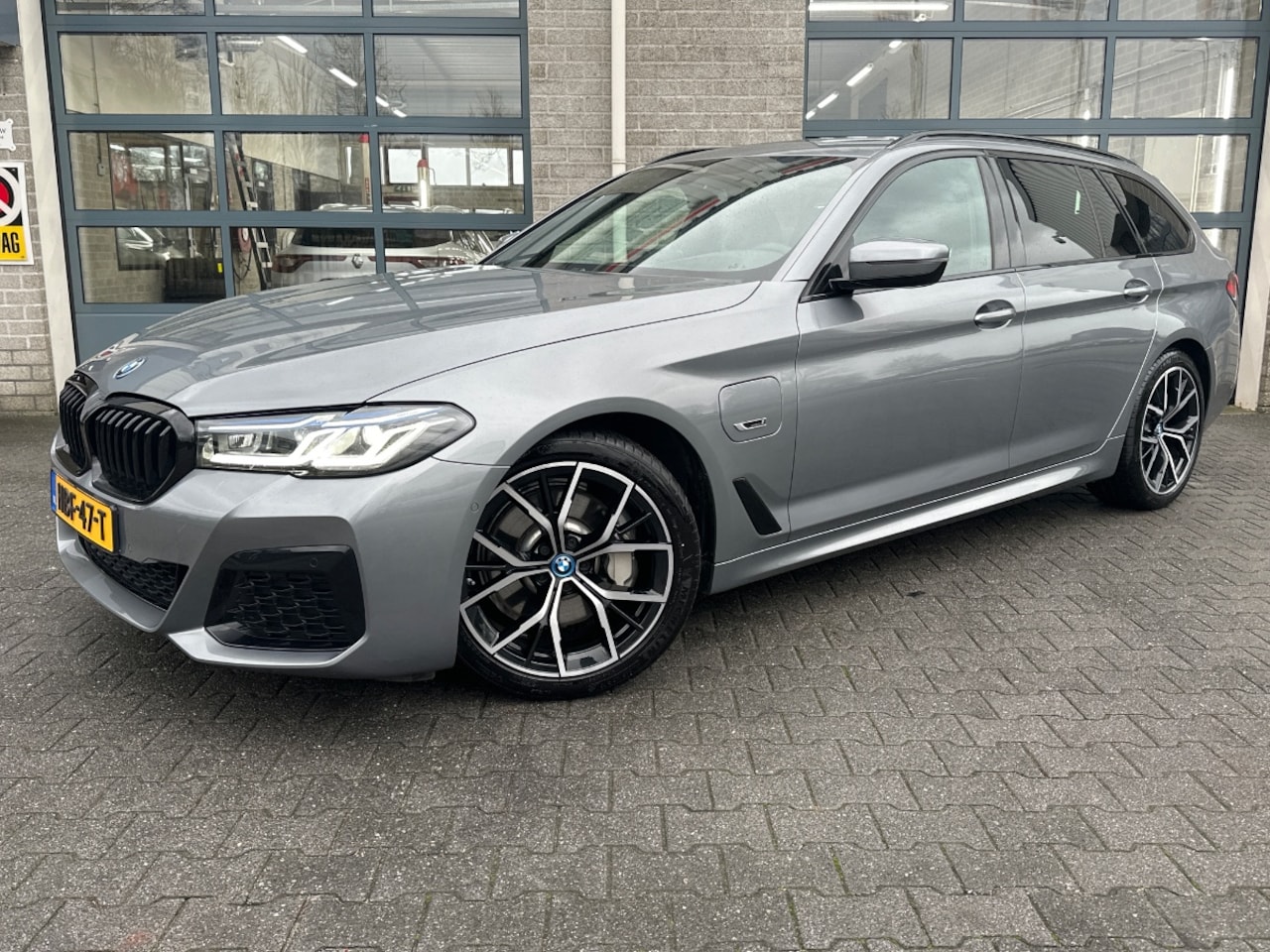 BMW 5-serie Touring - 530e Business Edition Plus 530e Business Edition Plus - AutoWereld.nl