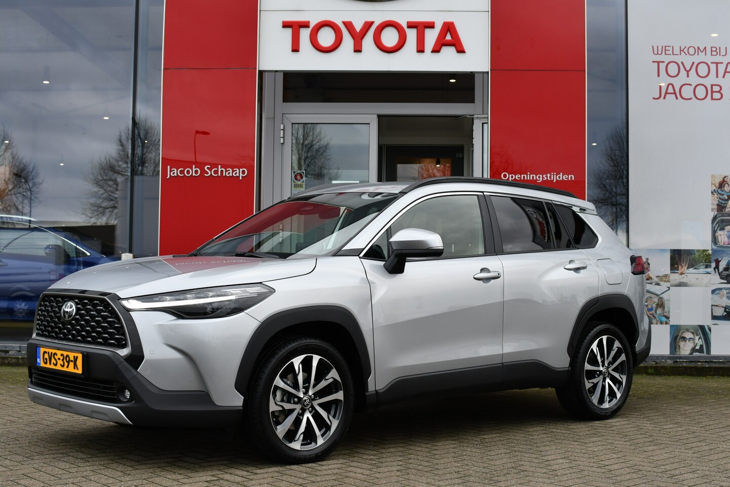 Toyota Corolla Cross - Hybrid 140 Style Limited Automaat 140pk | Dodehoekdetectie | Stuur- & Stoelverwarming | Cl - AutoWereld.nl