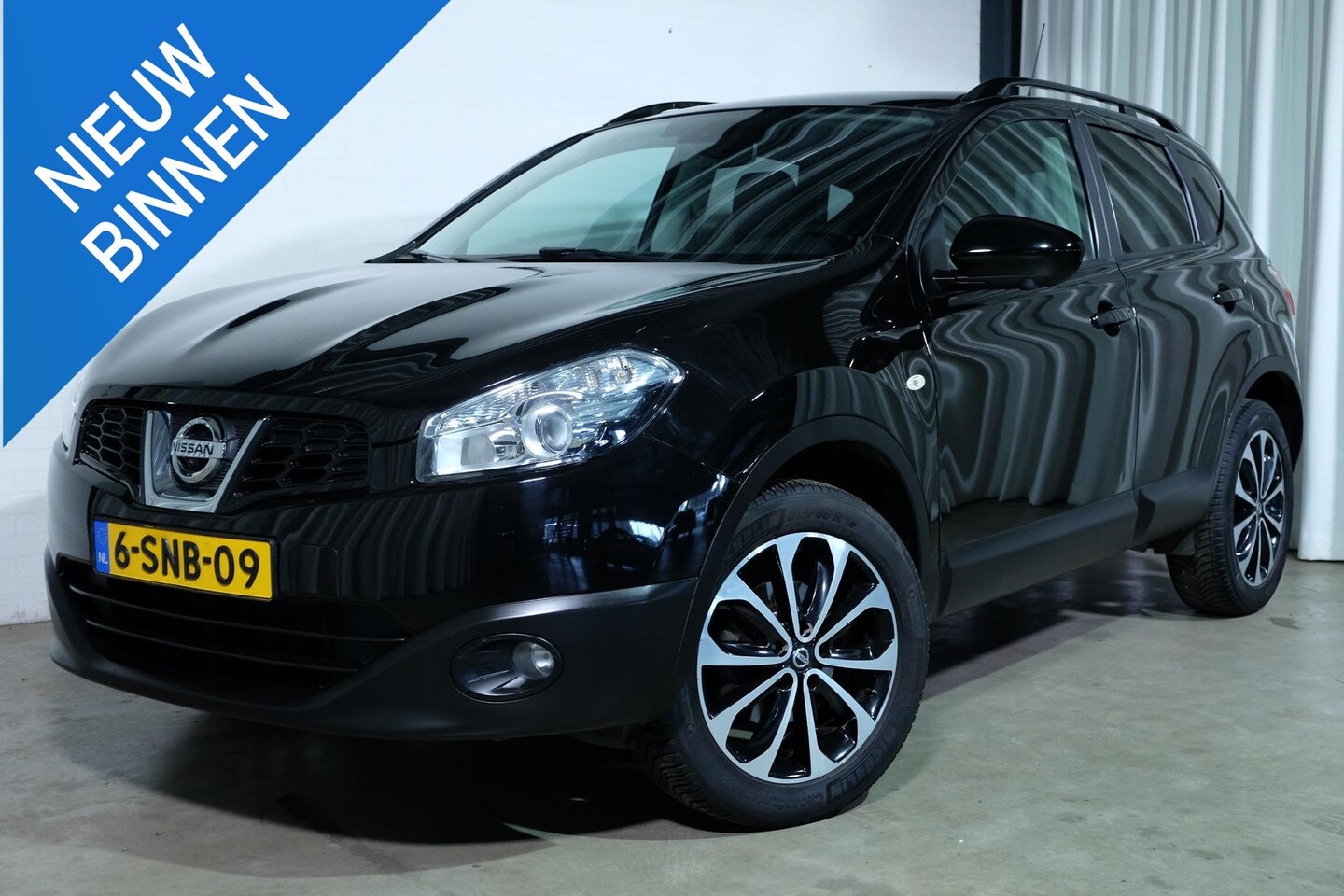 Nissan Qashqai - 1.6 Connect Edition 1.6 Connect edition - AutoWereld.nl