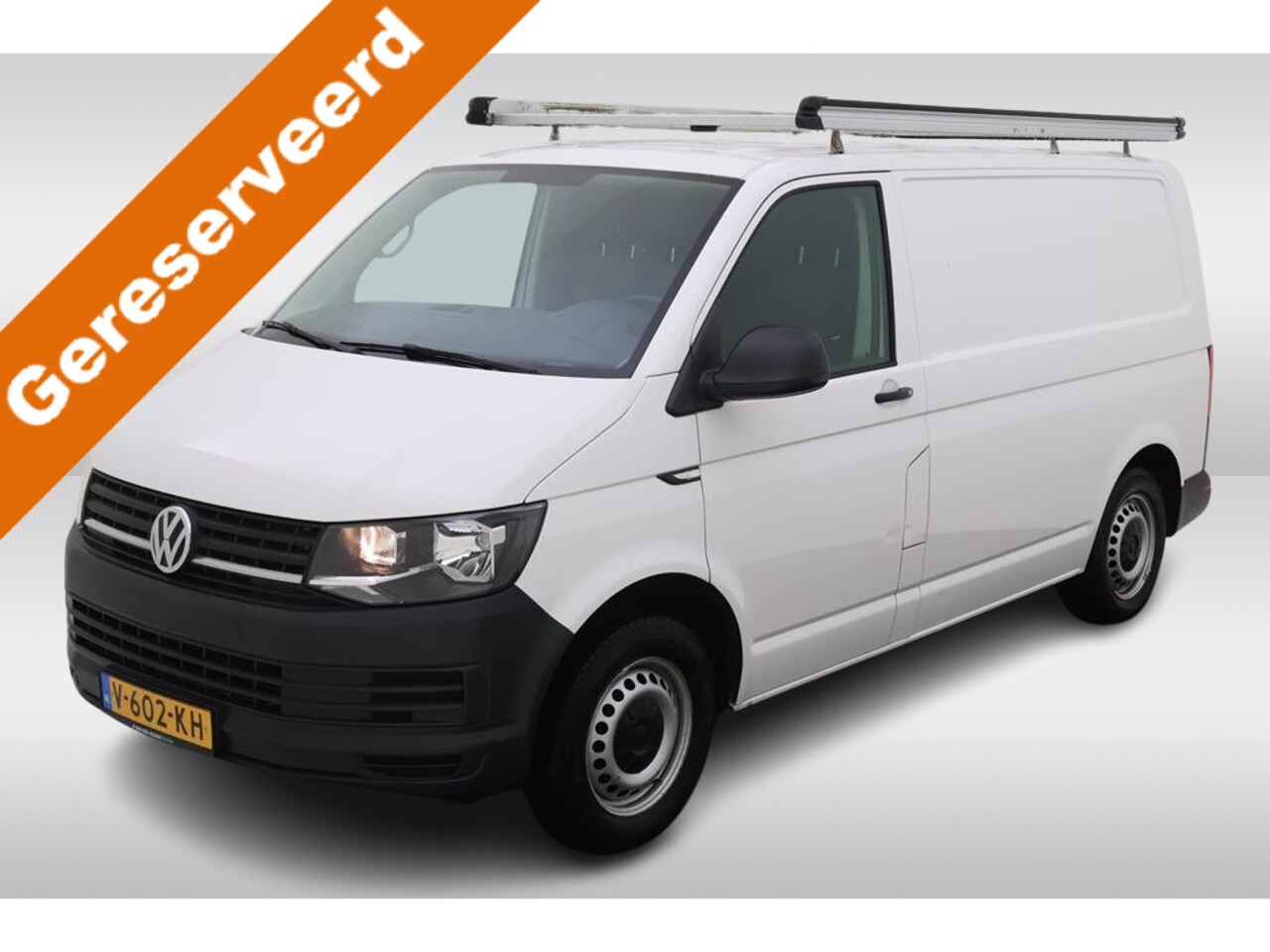 Volkswagen Transporter - 2.0 TDI L1H1 Trend Edition Imperiaal / Trekhaak / Kasten - AutoWereld.nl