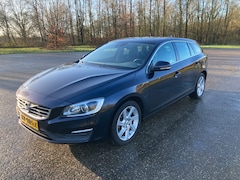 Volvo V60 - 1.5 T2 Nordic+ dealeronderh. standkachel. xenon