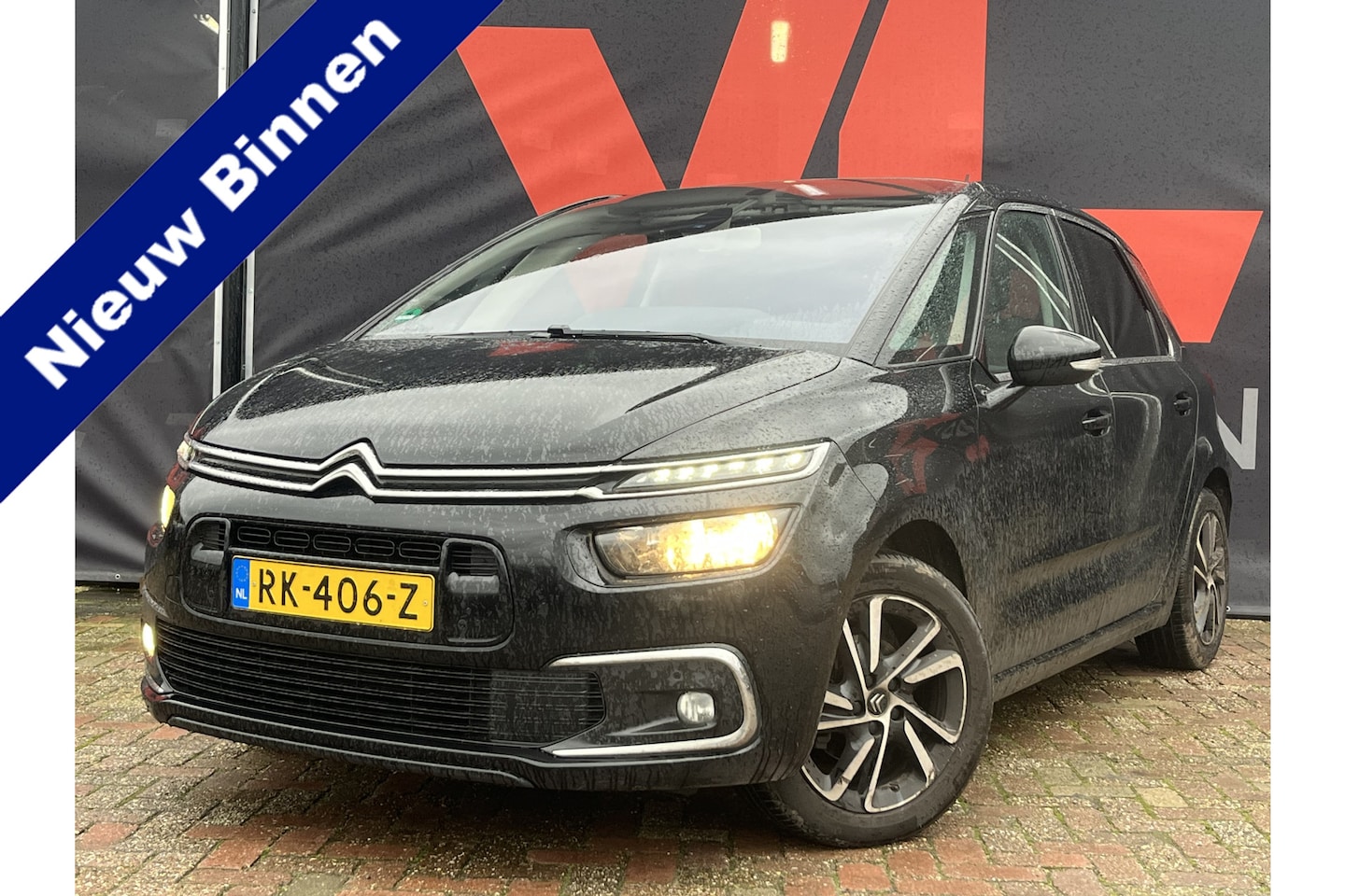 Citroën C4 Picasso - 1.2 PureTech Business | Nieuw Binnen! | Massage stoelen | Carplay | Automaat - AutoWereld.nl