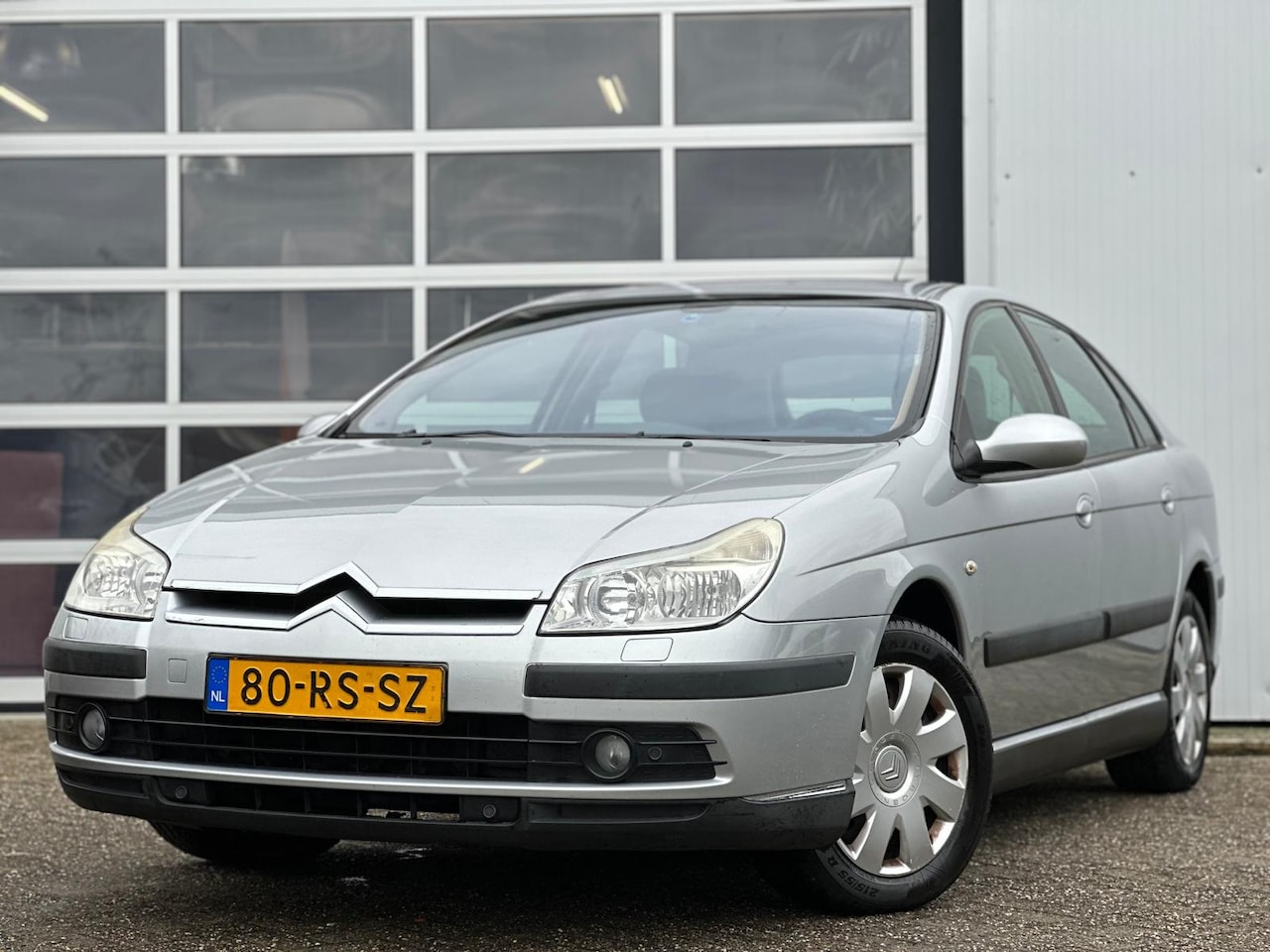 Citroën C5 - 2.0-16V VTR 140pk | Luchtvering | Climate Conctrol | Cruise Control | Parkeersensoren | Tr - AutoWereld.nl