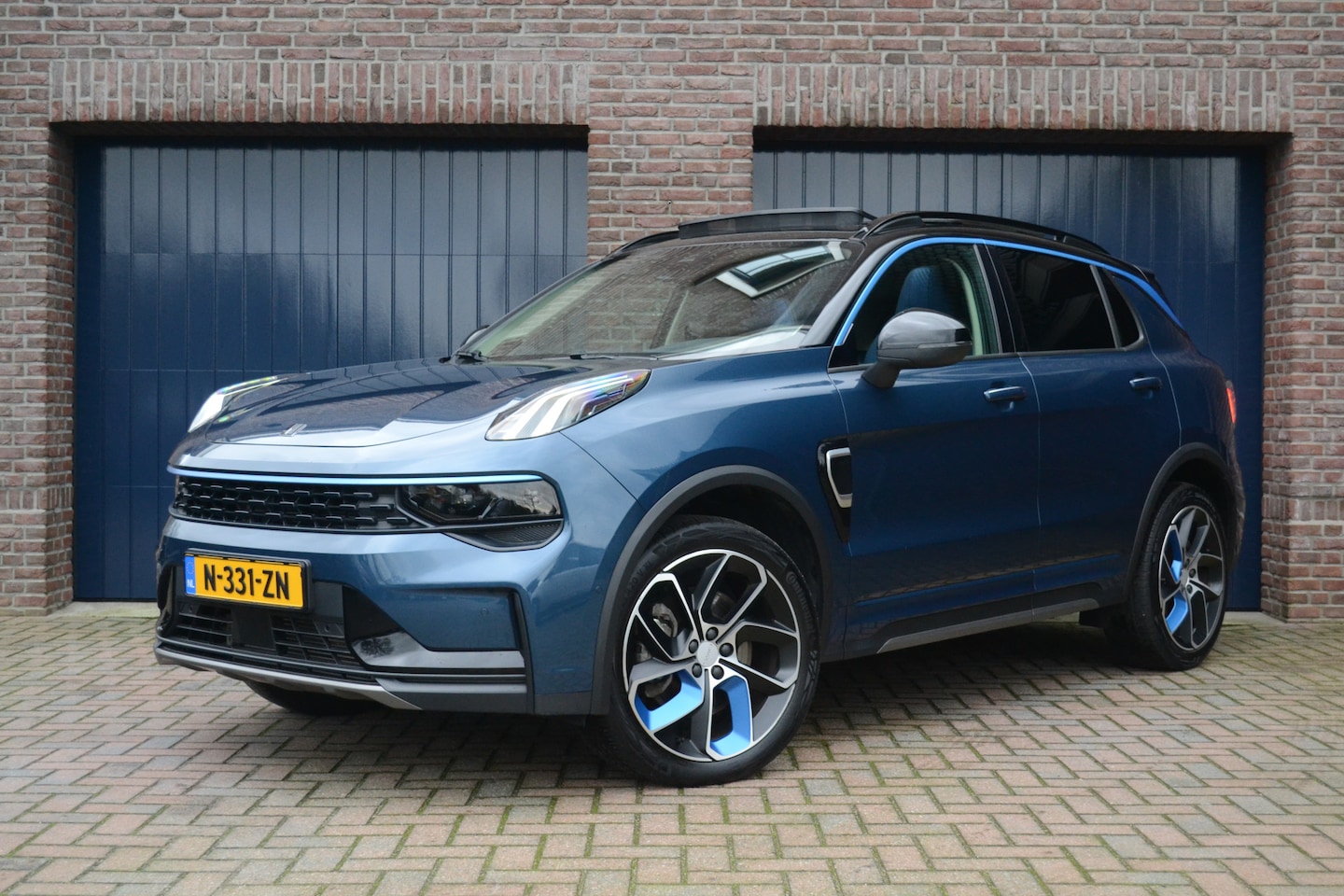 Lynk & Co 01 - 1.5 Plug-In Hybride | Fabrieksgarantie | Keyless | Panoramadak | NL-Auto | - AutoWereld.nl