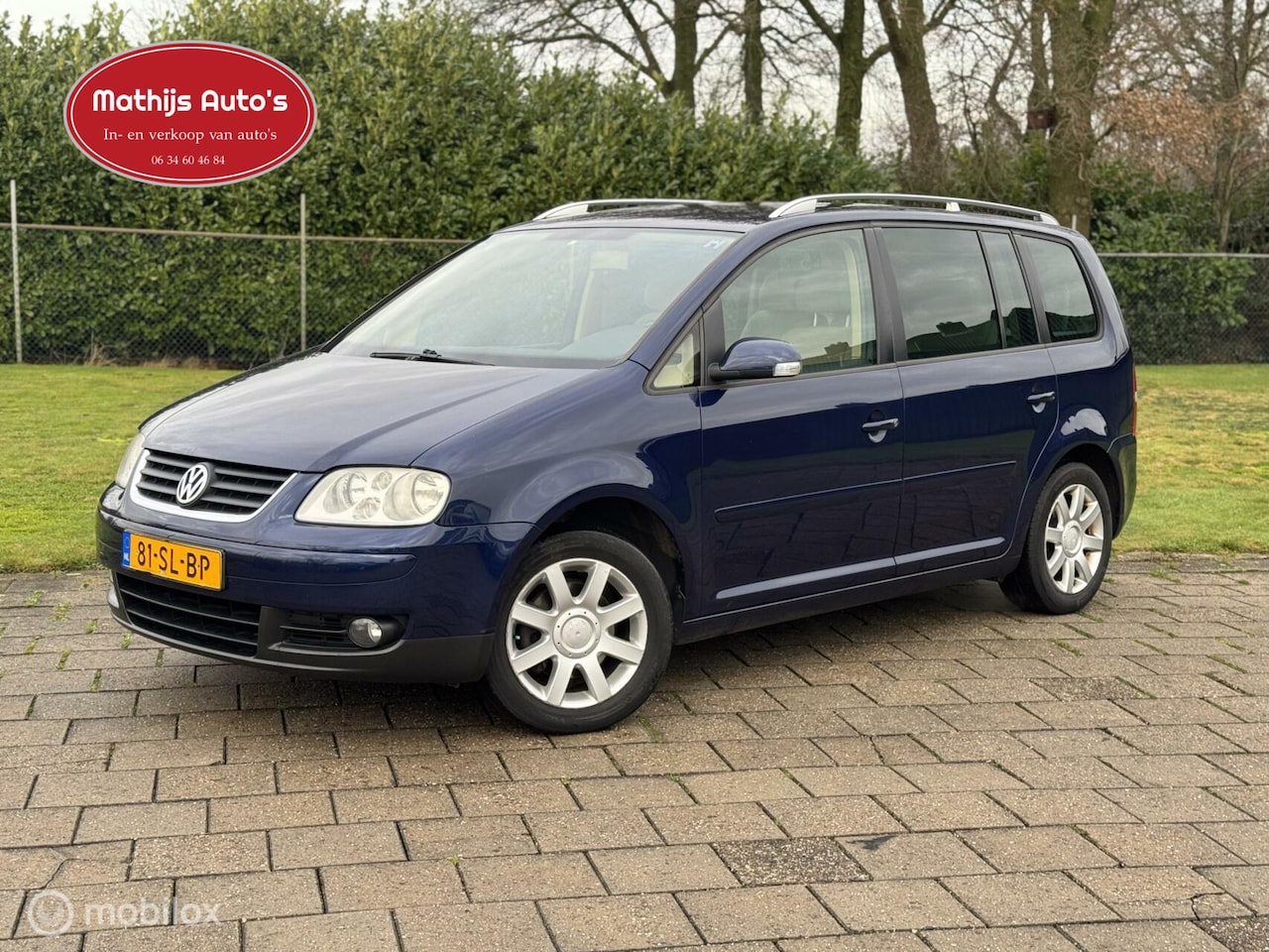 Volkswagen Touran - 2.0-16V FSI Highline Automaat! 100% onderhouden! nette staat! - AutoWereld.nl